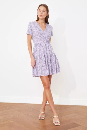 Women V-Neck Flower Pattern Knitted Dress